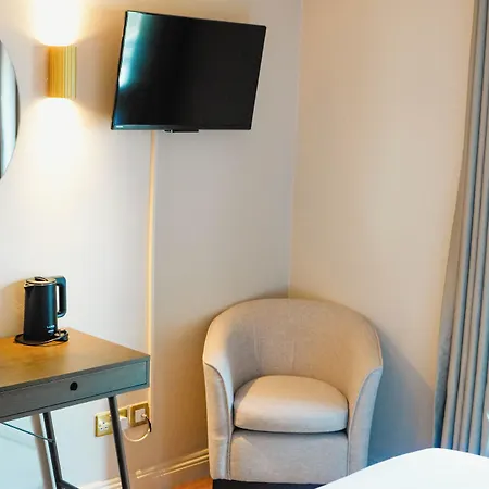 The Village Hotel Douglas 3* Cork