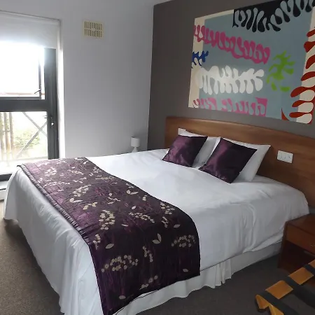 The Village Hotel Douglas 3*