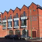 فندق The Village Hotel Douglas